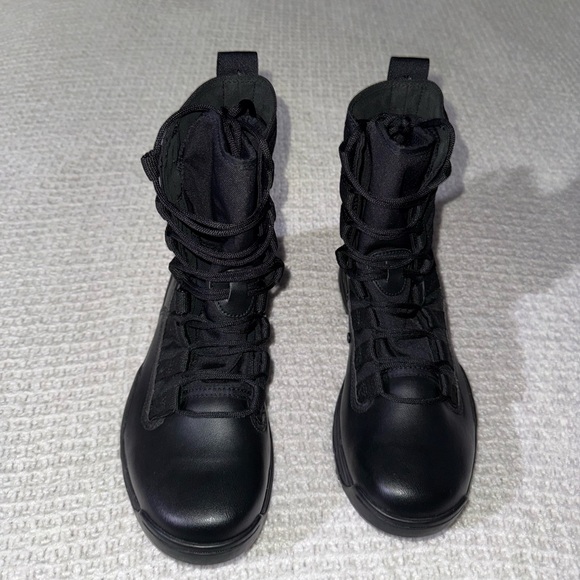 Mens Nike SFB Gen 2 8" Tactical Military Boots Black - Picture 4 of 7